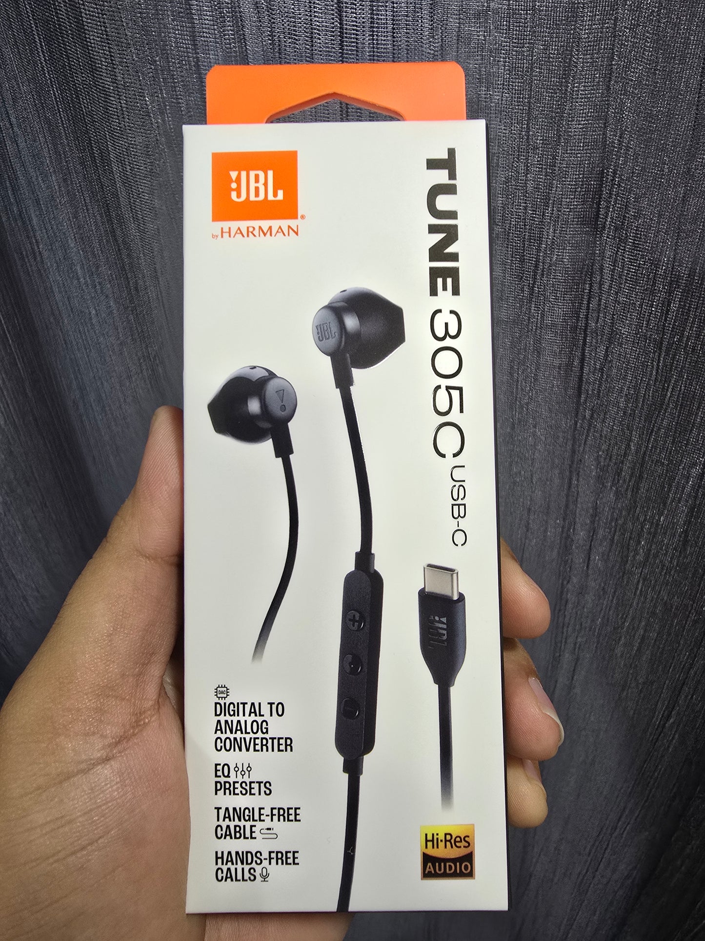 JBL Tune 305C USB-C Wired Earphone